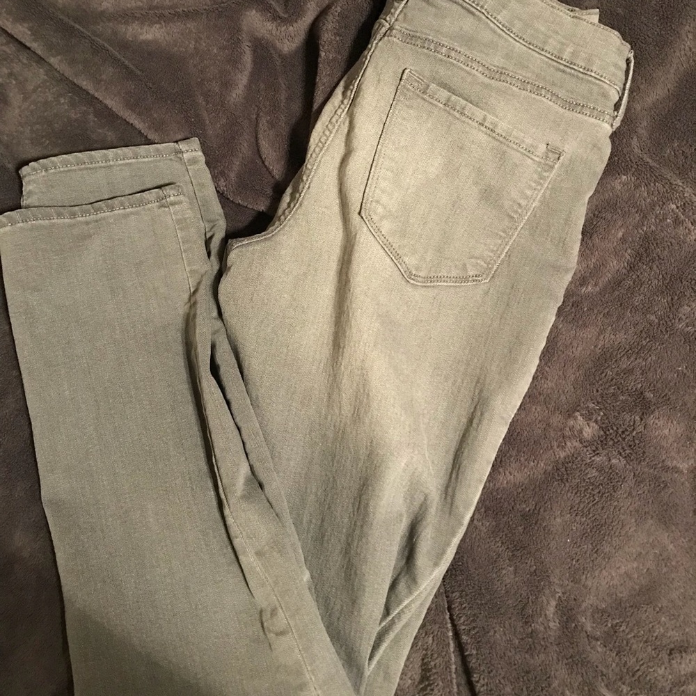 Skinny jeans